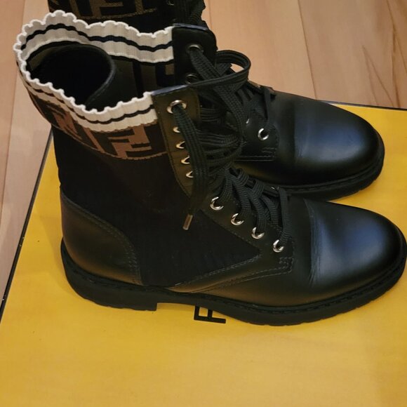 Fendi Black Leather Biker Boots with Fabric, size 7 - Picture 3 of 5